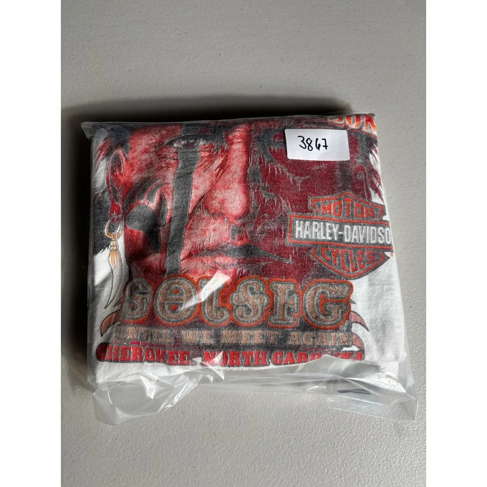 Harley Davidson T-Shirt 2XL‎ White Graphic Print Short Sleeve Men's Motorcycle